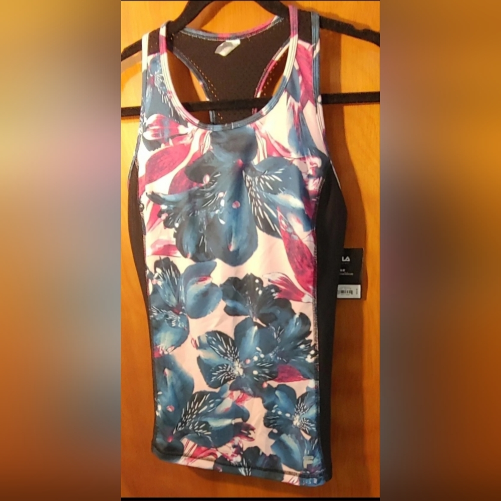 Fila  Sport  Activewear  Size  M